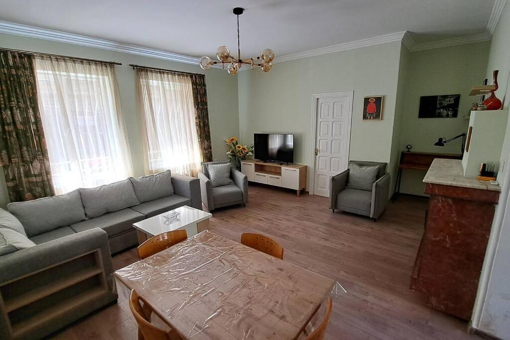 Apartamento Flat 22 Tiflis Exterior foto