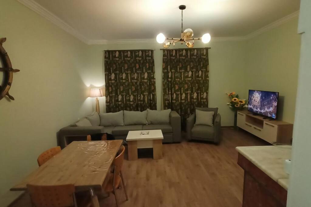Apartamento Flat 22 Tiflis Exterior foto