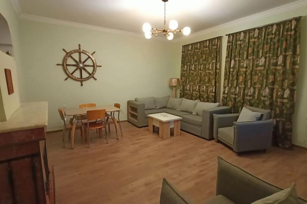 Apartamento Flat 22 Tiflis Exterior foto